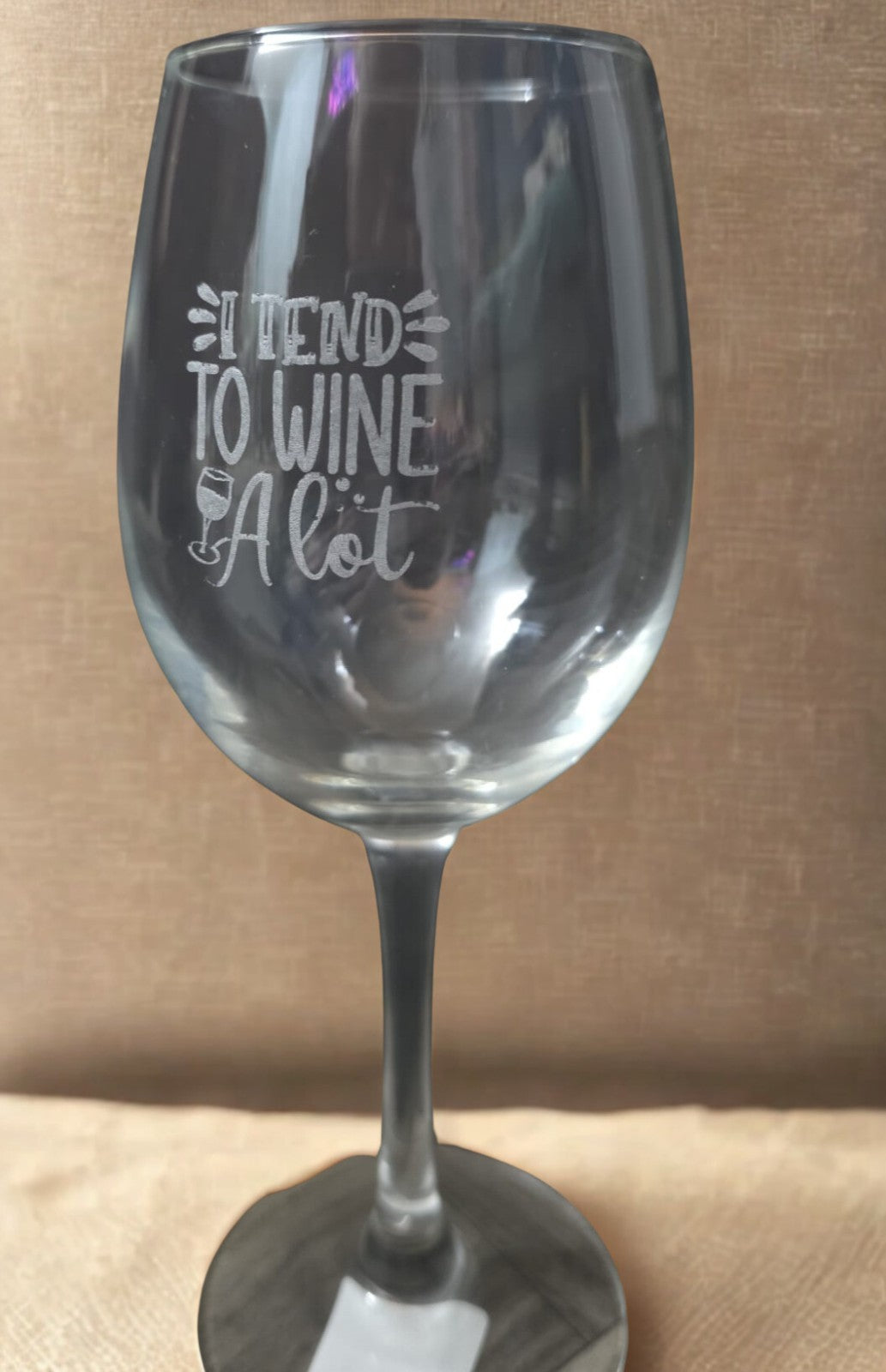Personalised Wine Glasses – Any Message or Design